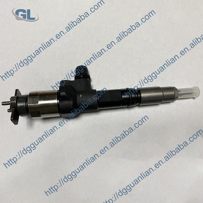 Iniettore comune 095000-6800 della ferrovia del combustibile diesel 095000-6801 095000-6802 1J574-53050 1J574-53051 per Kubota V3800D
