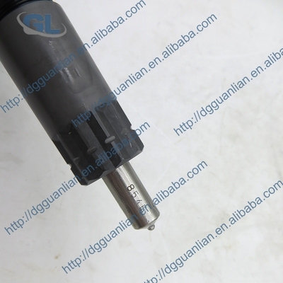Iniettore comune genuino della ferrovia 095000-5472 095000-5473 095000-5474 095000-5475 per ISUZU 4HK18-97329703-5
