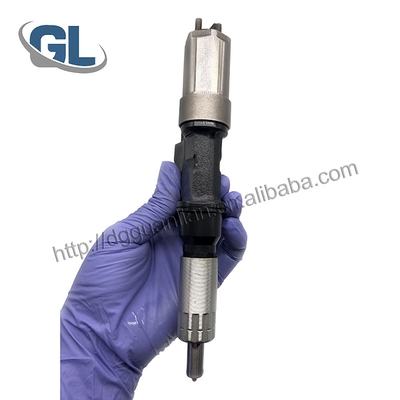 Nuovo iniettore di combustibile comune della ferrovia 095000-0163 095000-0164 095000-0165 095000-0166 per ISUZU 6HK1 8943928624 8-94392862-4