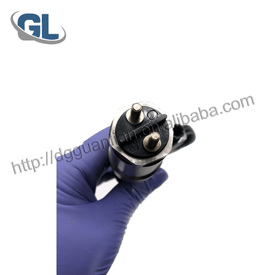 Nuovo iniettore di combustibile comune della ferrovia 095000-0163 095000-0164 095000-0165 095000-0166 per ISUZU 6HK1 8943928624 8-94392862-4